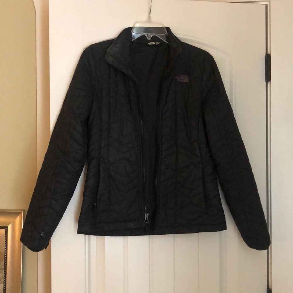 Women’s North Face Puffer Jacket